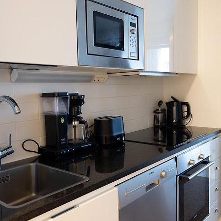Poista 2Ndhomes Modern 1Br Home With Balcony By The Central Station Helsingfors Exteriör bild