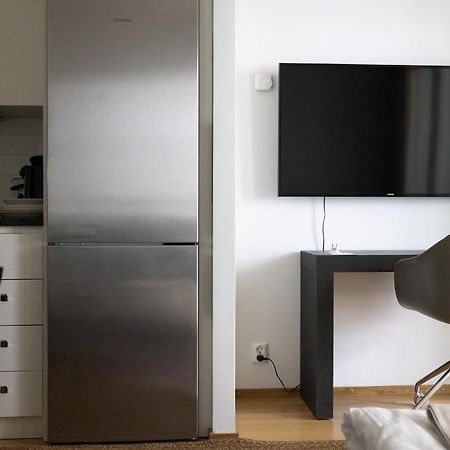 Poista 2Ndhomes Modern 1Br Home With Balcony By The Central Station Helsingfors Exteriör bild