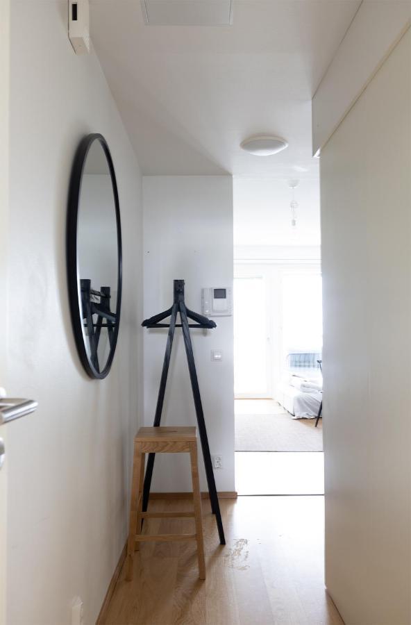 Poista 2Ndhomes Modern 1Br Home With Balcony By The Central Station Helsingfors Exteriör bild